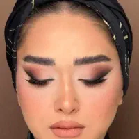 میکاپ و شنیون و رنگ لایت