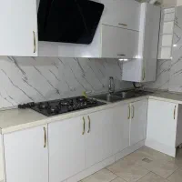 ۵۷ متری /قابل چیدمان /گذر ۱۲ متری
