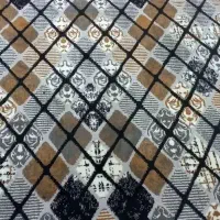 گلیم فرش تو راهرویی