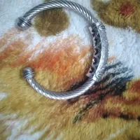 باسلام دستبند فلزی اصلا استفاذه نکردم