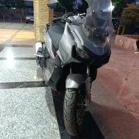 موتورسیکلت آیدی وی