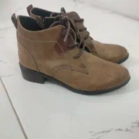 کفش زنانه،دخترانه سایز37نیم بوت
