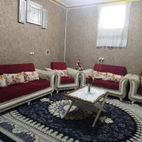 مبل هفت نفره باچهارتامیزعسلی