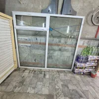 در و پنجره دوجداره روشنایی