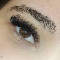 اکستنشن مژه . لیفت ابرو