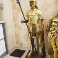 مجسمه سرباز هخامنشی