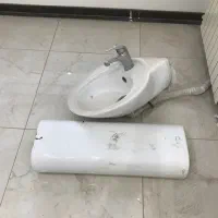 روشویی همراه شیر آب