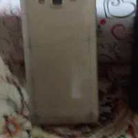 دو گوشی نیاز به تعمیر