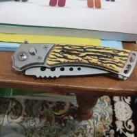 چاقوی ضامن دار