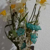 گل و گلدان