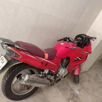 موتور پرواز 200 قرمز