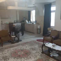 ۱۰۲متر آپارتمان، خیابان معلم