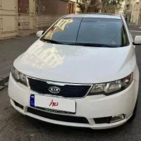 کیا سراتو ۹۷ کم کار ،اتوماتیک