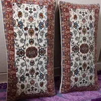 پشتی کرم