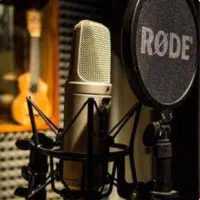 گویندگی و دوبله (آموزش و همکاری)