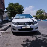 آریو اتوماتیک