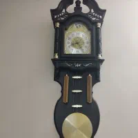 ساعت دیواری