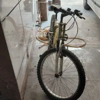 دوچرخه نیاز به تعمیر