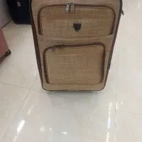 چمدون سایز متوسط