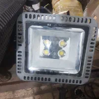 پرژکتور قوی