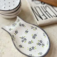 زیرقاشقی، کنار گازی دستساز سرامیکی بزرگ