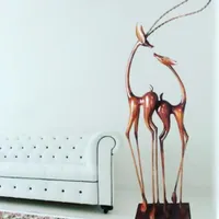مجسمه غزال چوبی|مجسمه، تندیس، ماکت|گنبد کاووس, |دیوار