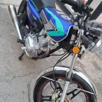 موتور ۲۰۰ همتاز