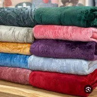 پتو مسافرتی لیزری کویتی مخمل سنگین تکرنگ گلدار