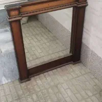 قاب آیینه سالم وتمیز