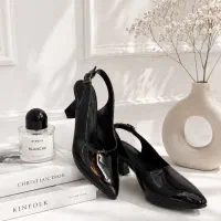 کفش ورنی مشکی براق