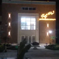 ۲۰۰ متر زمین قیمت مناسب