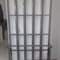 زیر تختی