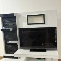 میز تلویزیون زیبا و چوبی