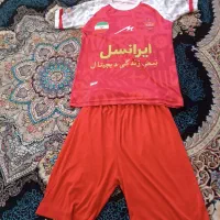 لباس ورزشی پرسپولیس