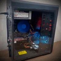 کیس کامپیوتر