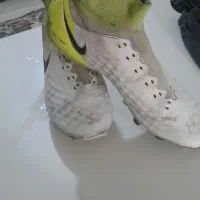 کفش  اسپرت رو چمن