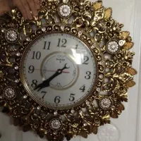 ساعت دیواری
