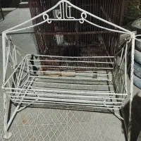 گهواره محکم آهنی