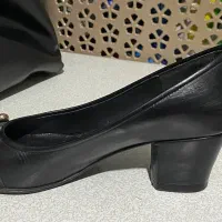 کفش چرم اصل 37
