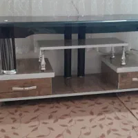 میز تلویزیون شیشه ای