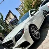 مرسدس بنز E350 در حد مدل 2020