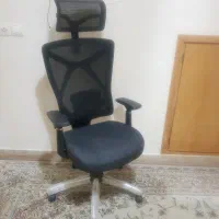 صندلی ارگونومیک اورانوس