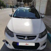 کوییک آر سفید مشکی پارس خودرویی