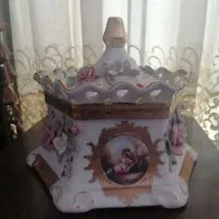 تعدادی ظروف پذیرایی زیبا