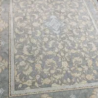 یک عدد فرش ۹متری یک عدد ۶ متری دو عدد پادری