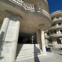مغازه-370-متری-بر-اصلی-بلوار-جانباز-دو-نبش