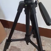 سه پایه دوربین عکاسی