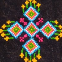 لباس روسری زنبوری