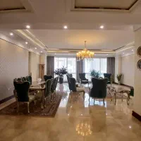 پاسداران ۳۰۰متر۴خواب ۳پارکینگ ۲بالکن تکواحدی