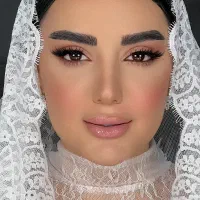 آموزش خودآرایی  فقط ۹۹۰ هزار تومان